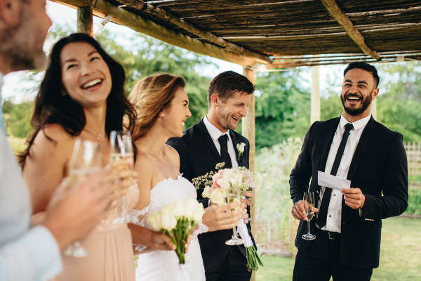 10+ Great and Memorable Examples of Best Man Speeches