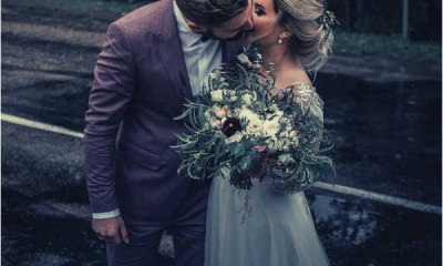 02-feature-wedding-couple-kissing-on-street