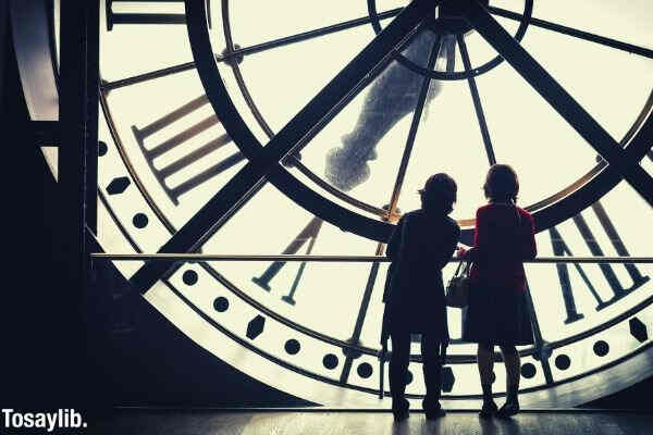 paris museum orsay clock women