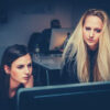 feature-women-teamwork-team-business