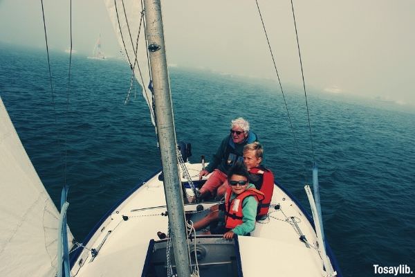 sailing boat grandsons ocean