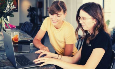 two-women-using-laptop-endorsements-on-linkedin