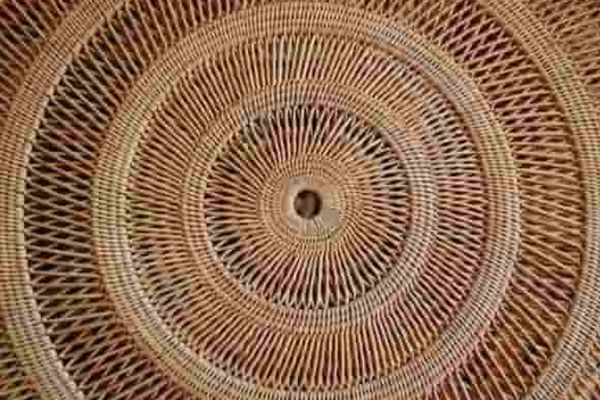 circular weave brown rattan pattern