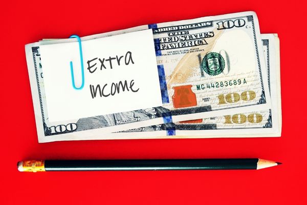 100 dollar bill cash extra income pencil